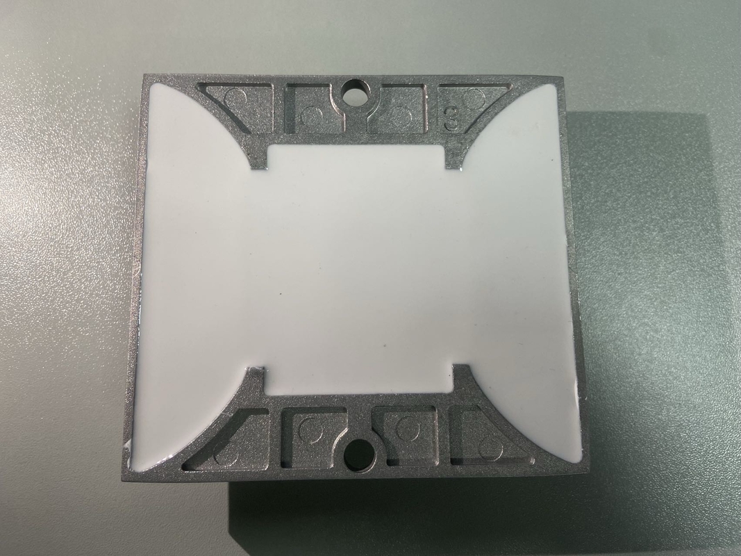 Rodas de estrada com energia solar de liga de alumínio PC com nível de resistência à água IP68 e fonte de luz LED