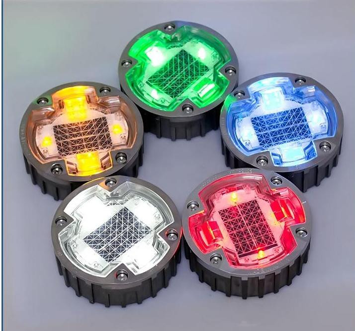 123 * 50 mm LED solar rodoviário com liga de alumínio e distância de visibilidade até 500m