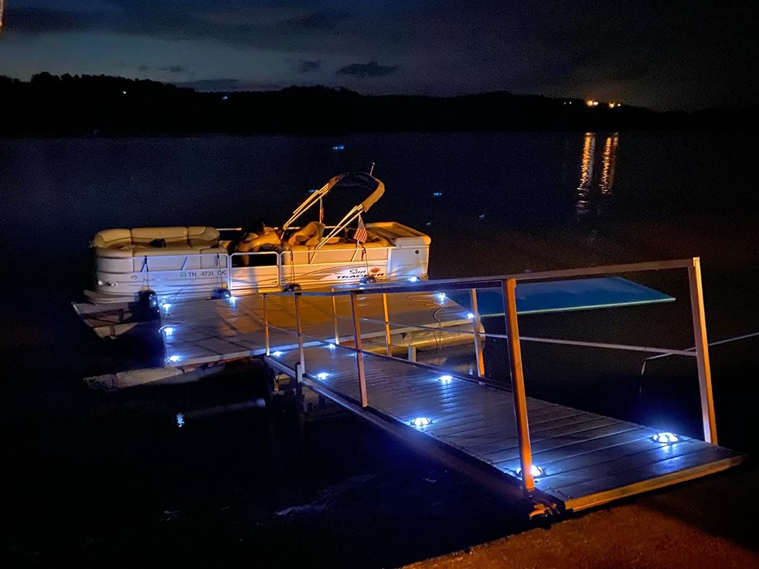 Alerta exterior LED Solar Driveway Dock Lights Solar Step Lamps Para Calçada Jardim Caminho Yard