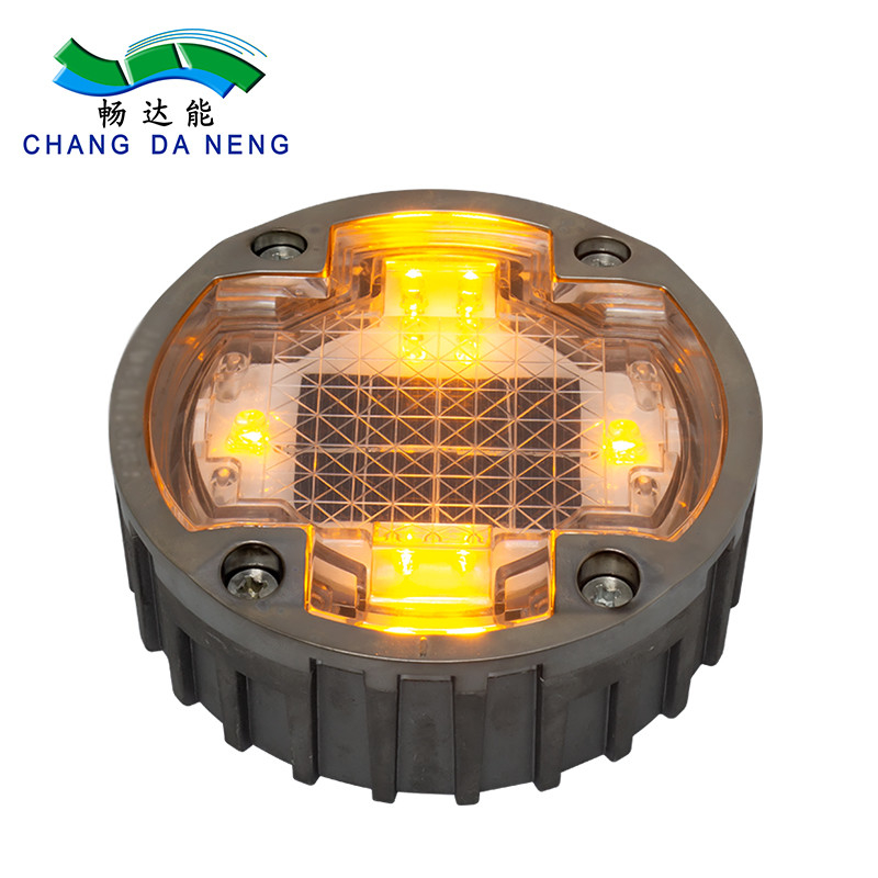 Ni-Mh Bateria Alimentada Solar LED Stud para Optima visibilidade da estrada e desempenho