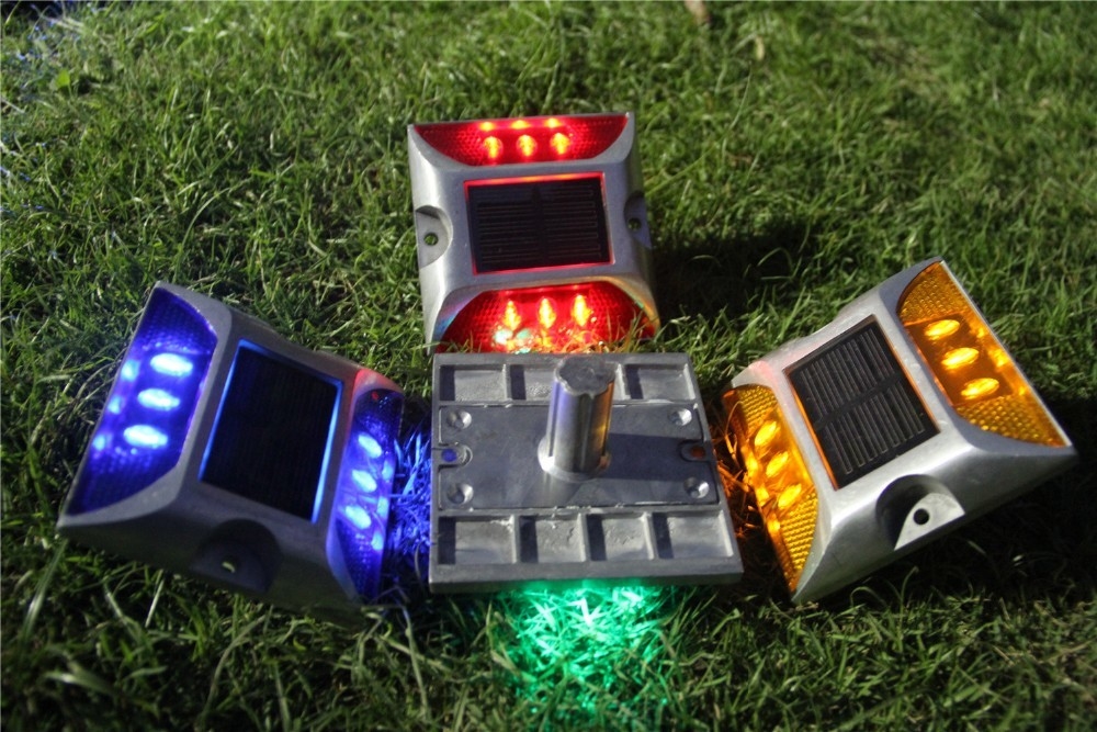 PBW Alumínio Solar Road Stud LED Solar Road Reflector para aviso de segurança