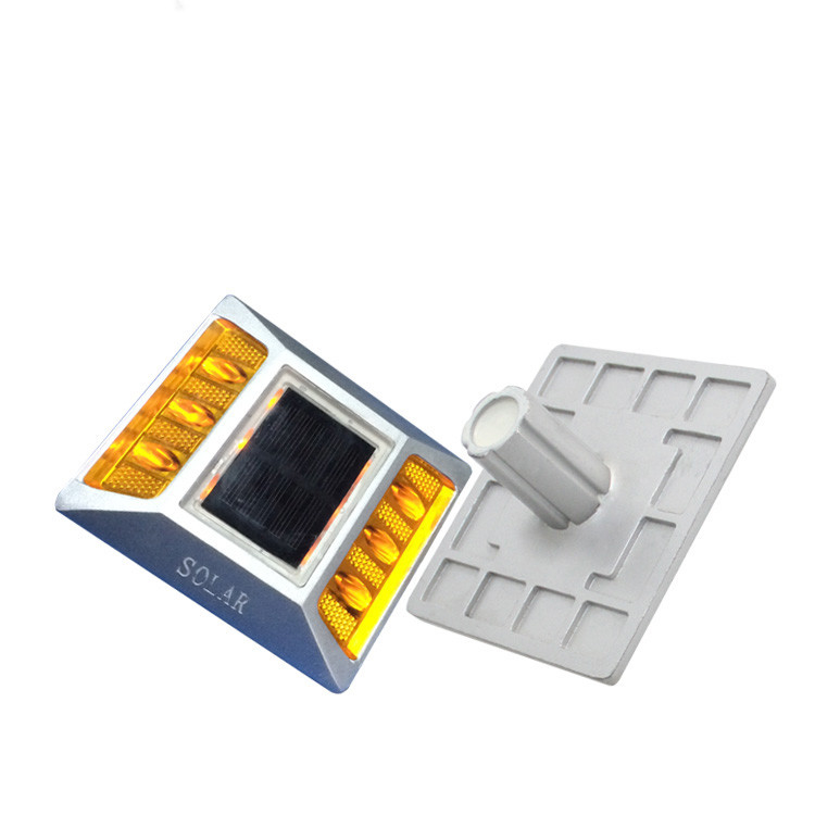 250g Luz intermitente movida a energia solar com 6 LEDs e flash ou modos estáveis Distância visual 800 metros Fonte de luz LED