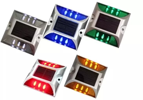 IP68 Solar Road Stud Light Reflectors painel solar de silício policristalino 1.2V/600MAH