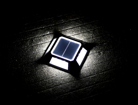 Luzes de deck solar à prova d'água IP 67 Luzes de deck solar ao ar livre luz de trilho de deck solar